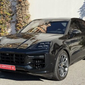 PORSCHE CAYENNE III (2) COUPE 4.0 V8 E-HYBRID 739 TURBO AVEC PACK GT