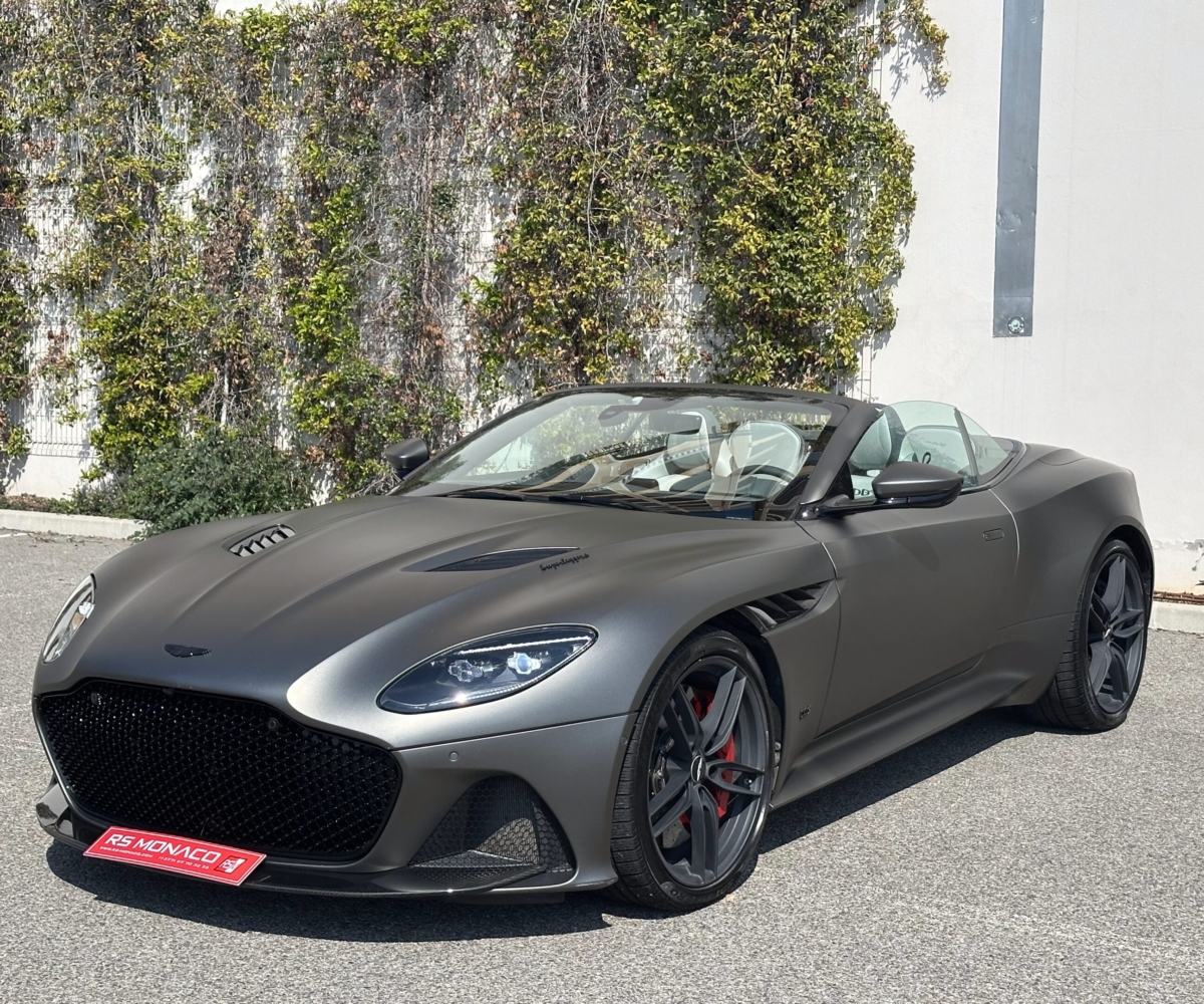 Aston Martin DBS Volante 5.2 v12 725 Superleggera